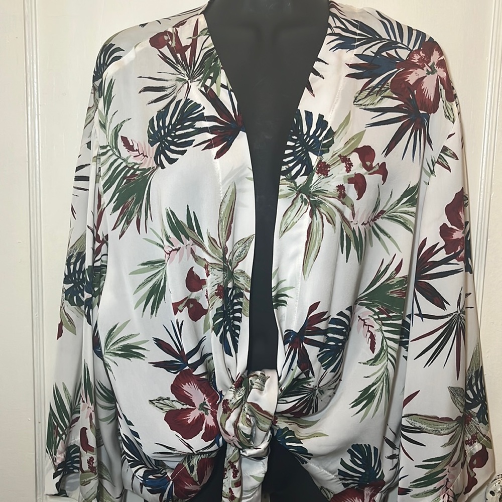 Floral Tie Blouse
